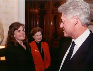 Katie Clapp, Mary Beth Busby, President Bill Cliniton at the White House in 2001